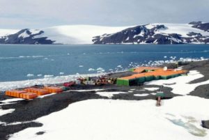 Derretimento do maior manto de gelo na Antártida elevaria o nível do mar em dezenas de metros