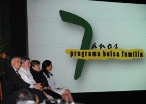 'Precisamos do Bolsa Família por pelo menos mais uma década'