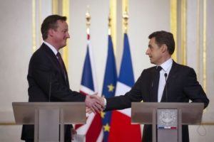 Para David Cameron, 'Grã-Bretanha está plenamente integrada à Europa'