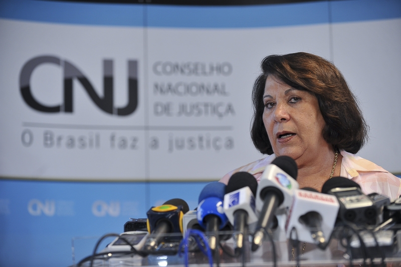 'Calmon tem postura forte e sabe que está acuada politicamente'