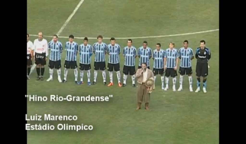 Hinos no futebol. Patriotismo exagerado ou falta do que fazer?