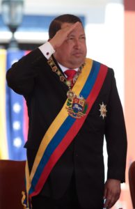 Hugo Chavez revela que tem novo tumor
