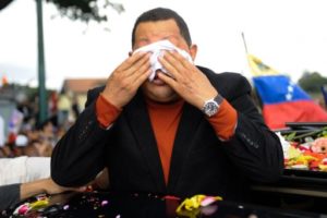 Chávez foi operado em Cuba e 'está bem'