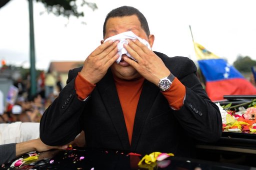 Chávez foi operado em Cuba e 'está bem'