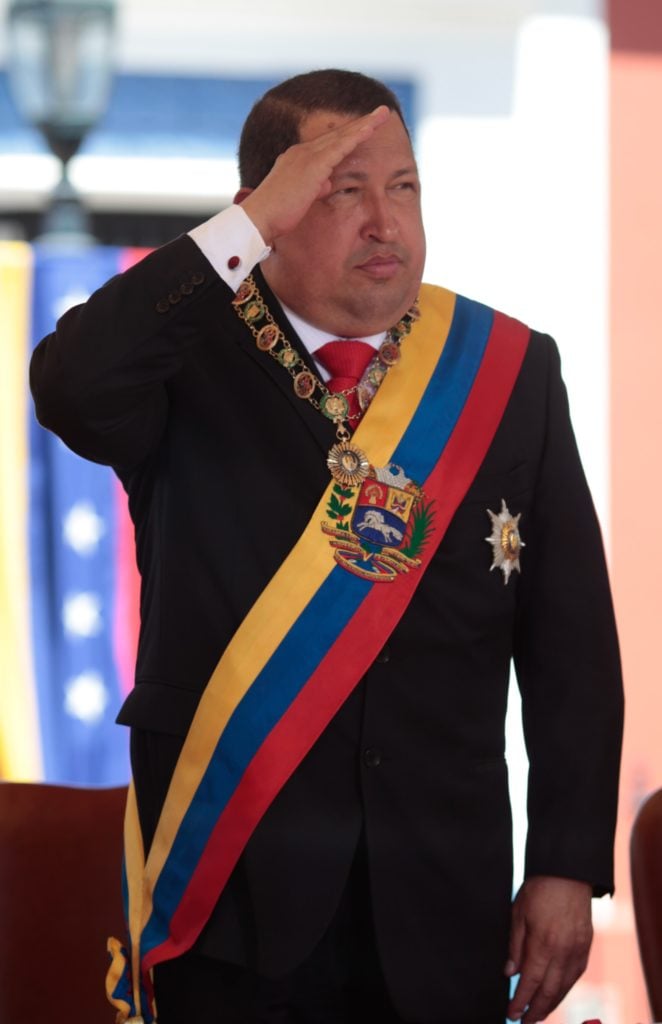 Hugo Chavez revela que tem novo tumor