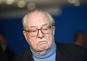 Jean-Marie Le Pen condenado a três meses de prisão