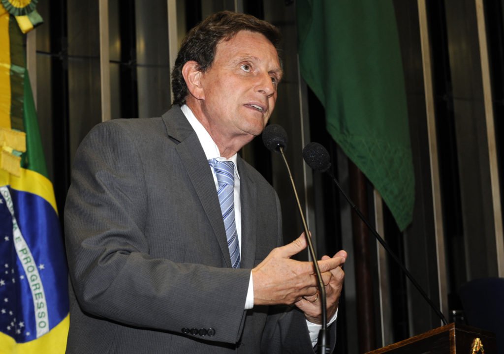 Governo faz troca e Marcelo Crivella é o novo ministro da pesca