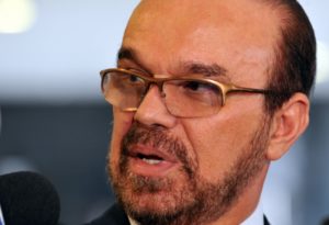 Líder do PR diz que partido pode voltar à base aliada do governo 