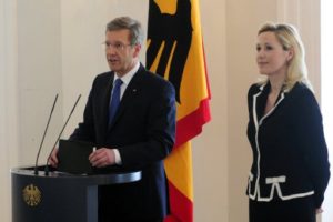 Presidente alemão renuncia