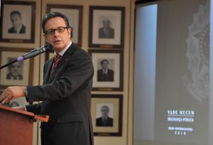 'Tecnocratas não veem a relação entre segurança pública e desenvolvimento'