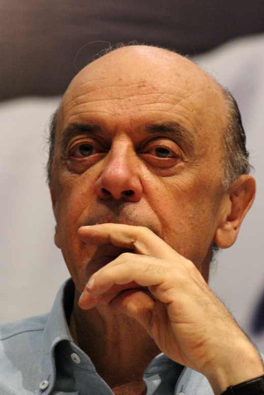 Serra oficializa pré-candidatura à prefeitura