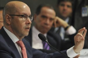 Demóstenes Torres renuncia à liderança do DEM no Senado 