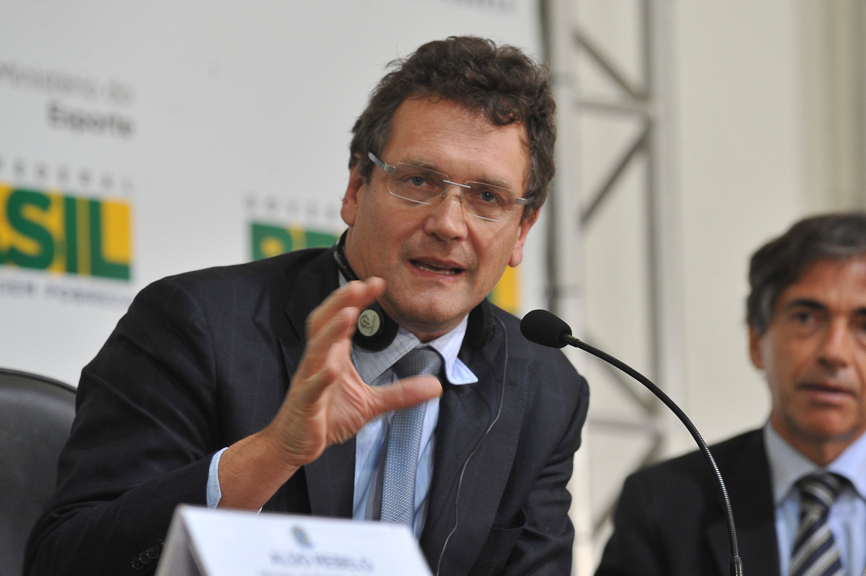 Para Valcke, decisão de Aldo é ‘meio infantil’