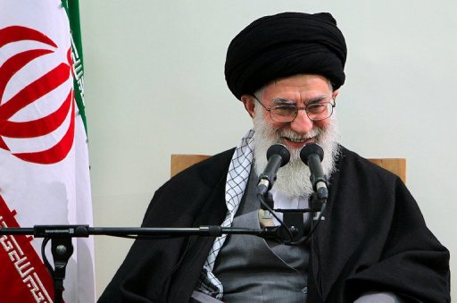 Khamenei elogia discurso antibélico de Obama 