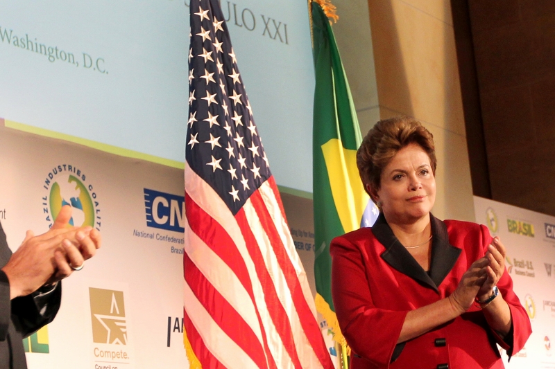 Nos Estados Unidos, Presidenta reitera críticas ao protecionismo