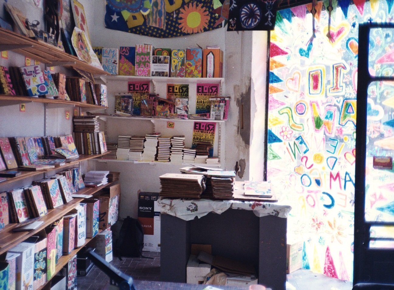 Reciclando papelão, prosa e poesia