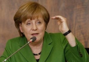 Merkel considera 'preocupante' votação na extrema direita 
