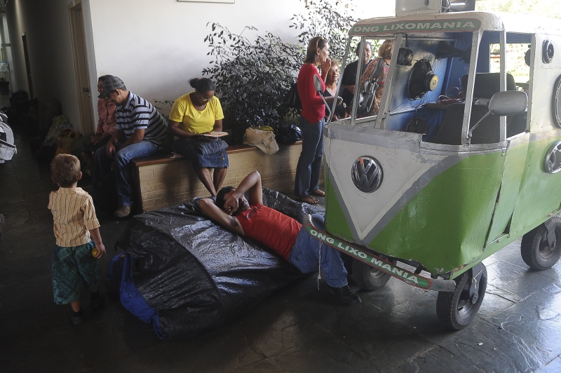 MST realiza manifestações em 15 estados 