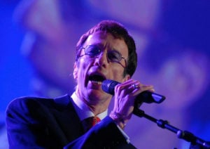 Robin Gibb morre aos 62 anos
