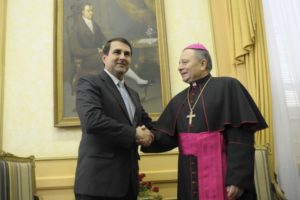 Após o golpe, Paraguai tentará limpar sua imagem no continente