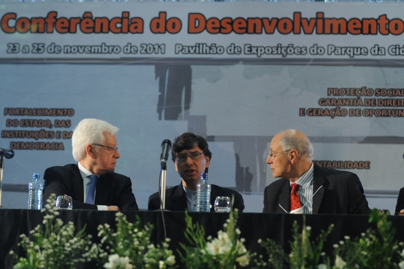 Moreira Franco sonha em mandar no Ipea