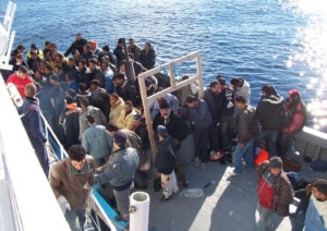 Mais de 1,5 mil pessoas morrem na travessia do Mediterrâneo 