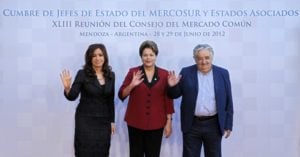 Entrada da Venezuela no Mercosul provoca crise no Uruguai