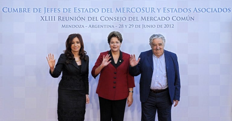 Entrada da Venezuela no Mercosul provoca crise no Uruguai