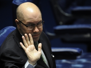 Demóstenes diz que vai recorrer ao STF