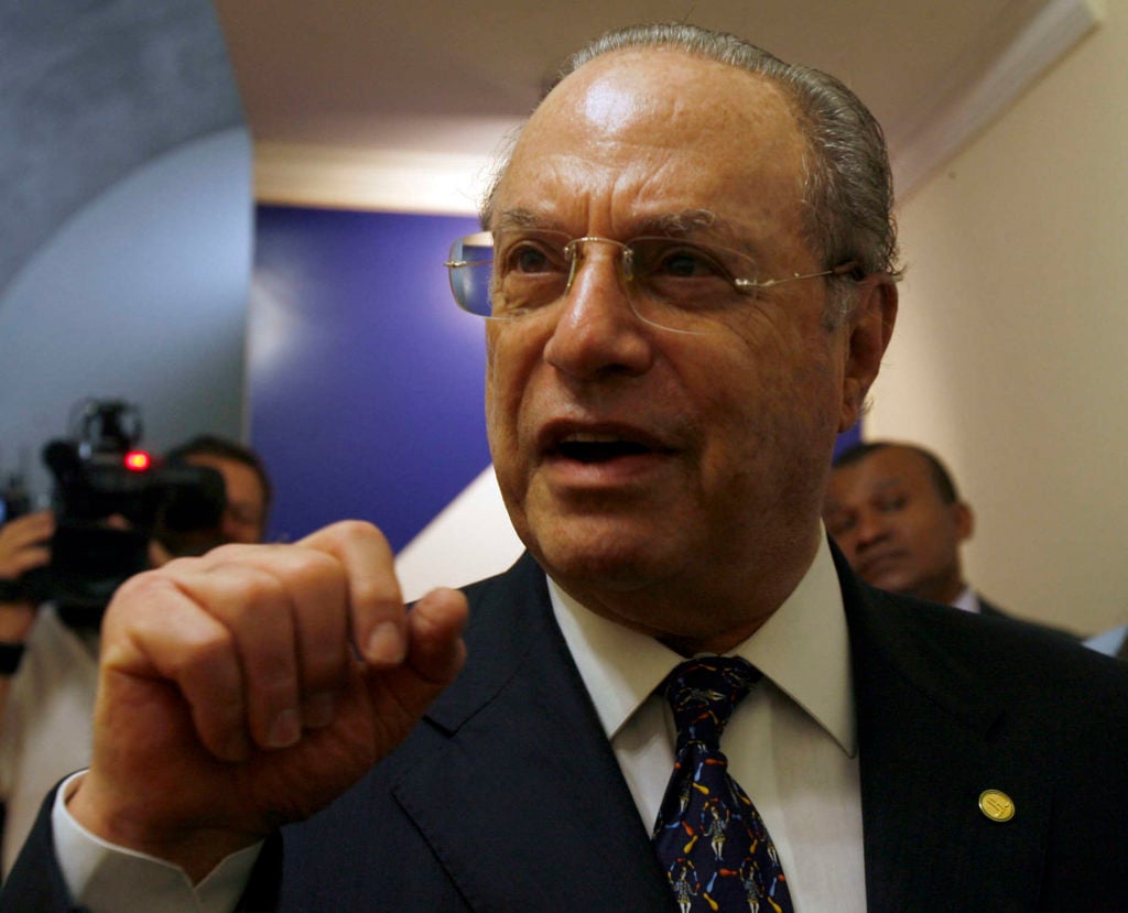 Justiça de SP penhora imóveis de Maluf por dívida de R$ 417 milhões com prefeitura