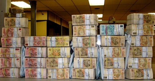 Aloprados e aloprados