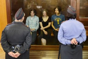 Pussy Riot: as 'revolucionárias' viraram símbolo da oposição na Rússia