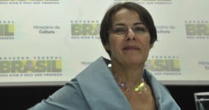 Ana de Hollanda critica o orçamento destinado ao Ministério da Cultura