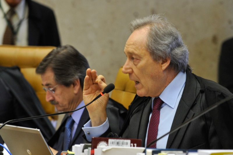 Lewandowski também pede a condenação de Valério e Pizzolato