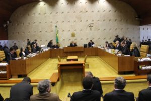 Ministros rejeitam desmembramento do processo