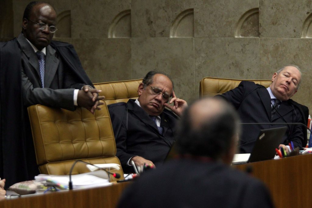 A Justiça como espetáculo