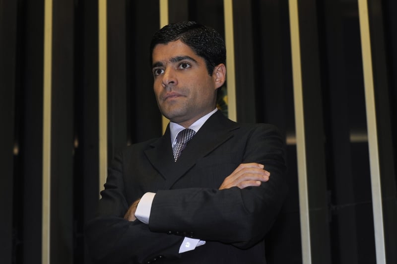 PT liga imagem de ACM Neto ao DEM e é punido pela Justiça