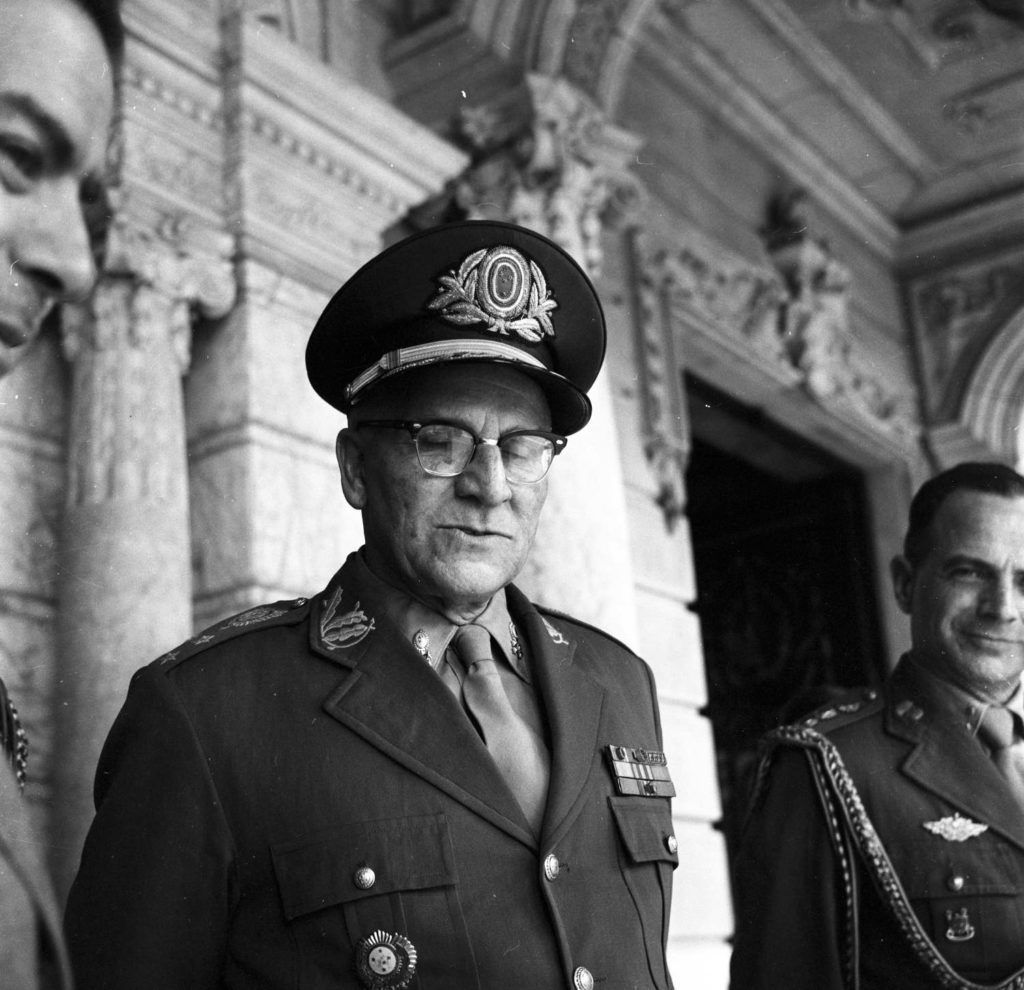 O último e tardio “aviso” a Jango 