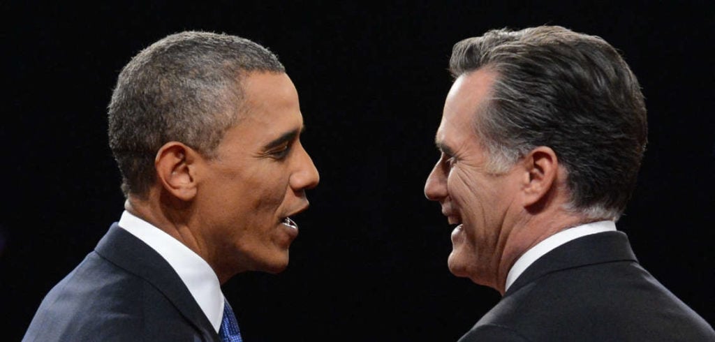 Romney aparece na frente de Obama em pesquisa, mas em empate técnico