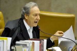 Fux e Rosa Weber seguem relator e condenam Dirceu, Genoino e Delúbio