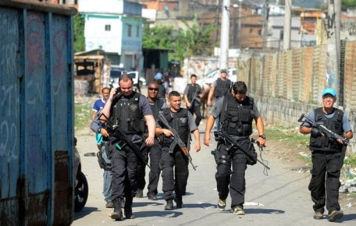 Polícia ocupa favelas do Rio de Janeiro para iniciar pacificação