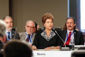 Dilma defende austeridade e crescimento para superar crise europeia
