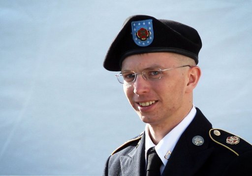Soldado que forneceu documentos ao Wikileakes está em condições 'degradantes', diz defesa