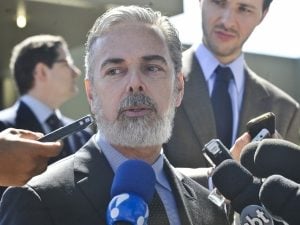 Brasil deve ajudar nas negociações com as Farc