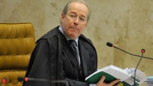 O precedente é perigoso, o aplauso é trágico