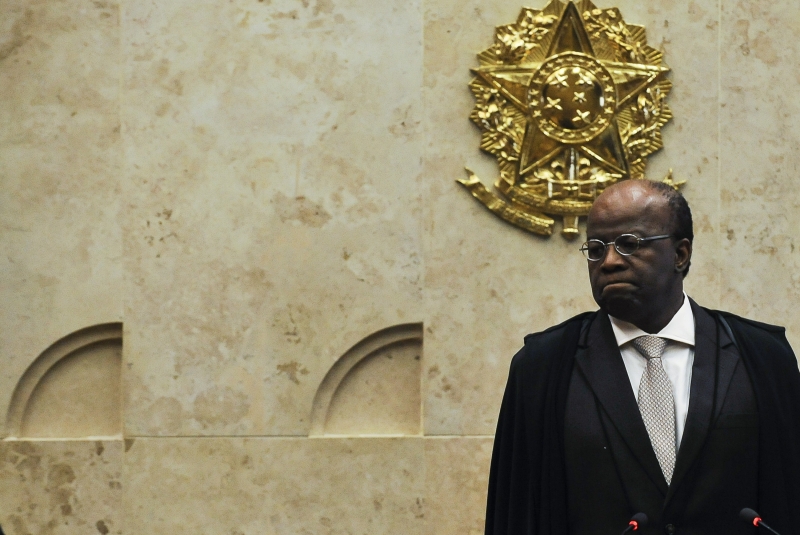 Barbosa defende investigação de declarações de Valério