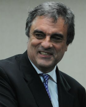 Mensalão: Cardozo diz que decisões do STF valem como lei