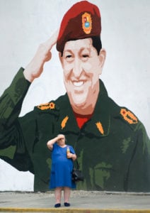 Governo e oposição acham que posse de Chávez pode ser adiada