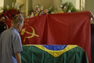 Velório de Niemeyer no Rio já está encerrado para o público