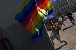 Deputados do Uruguai aprovam casamento gay